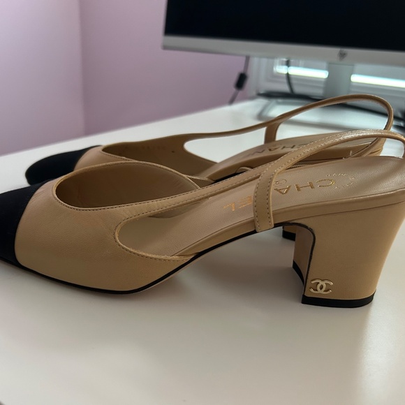 Authentic Chanel Classic Slingbacks Size 38 - Picture 4 of 5